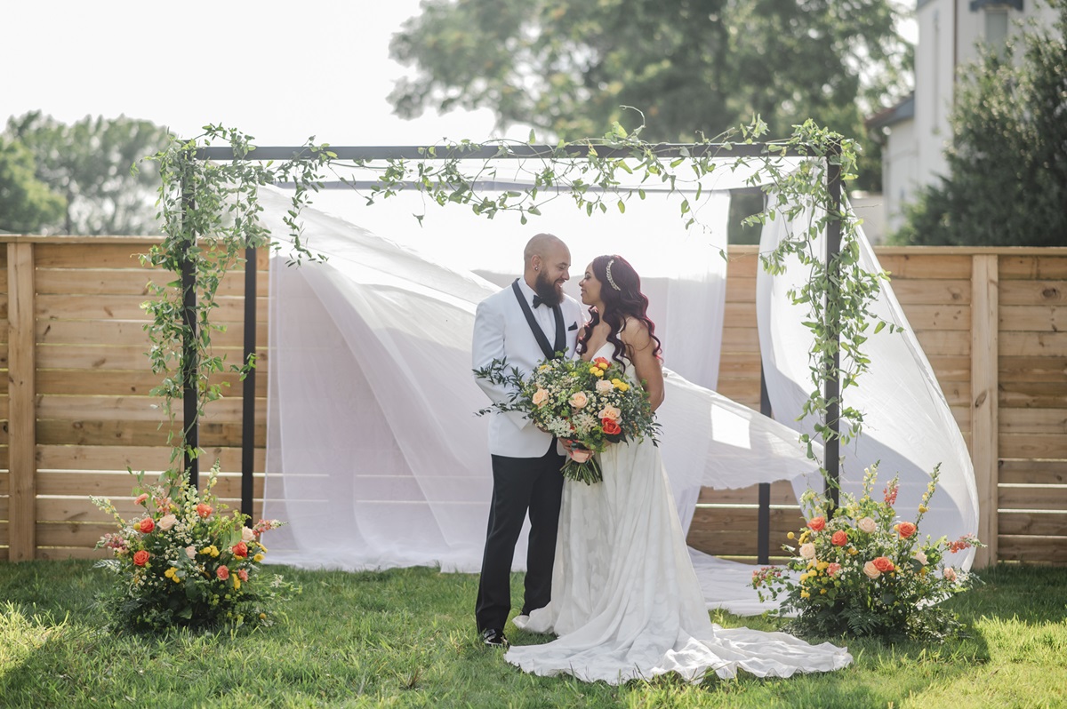 A Citrine Dream: A Sizzling Summer Style Shoot in Indianapolis